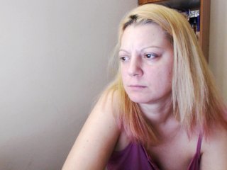 Foton BeautyMilf Hello, welcome to my room ! join private, let's meet better and have fun!