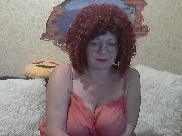 Foton MerryBerry7 ass 20 boobs 30 pussy 80 all naked 120 open cam