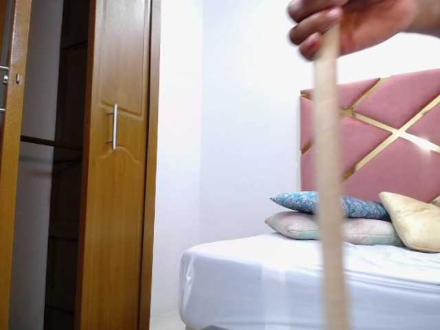 Foton pasionblack fuck my vagina with a double dildo today let's go i want to squirt..